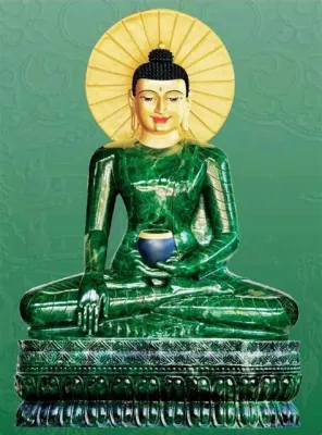  The Emerald Buddha? An Exquisite Symphony of Jade and Serenity!